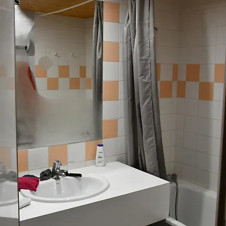 Aime 2000 Paquebot Des Neiges Vue Pistes *